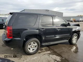 2008 Chevrolet Tahoe Special Service with VIN 1GNFK030X8R150891, listed as a Copart auction lot 77885814 with 145,604 mi miles and Salvage Title. Bid and sale history available at carsss.com. Image 3.