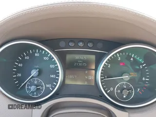 2007 Mercedes-Benz GL-Class with VIN 4JGBF71E57A155802, listed as a IAAI auction lot 40797028 with 213,075 mi miles. Bid and sale history available at carsss.com. Image 7.