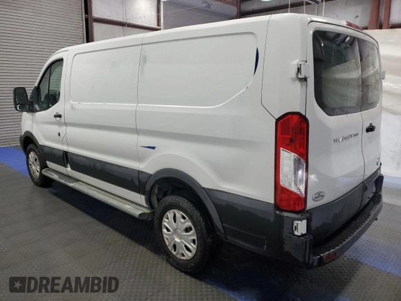 2019 Ford Transit z VIN 1FTYR1ZM1KKA42477, wystawiony jako Copart lot #53732225 z przebiegiem 220 146 mil mil oraz Czysty tytuł • Clean title. Historia ofert i sprzedaży dostępna na DreamBid. Obrazek 2.