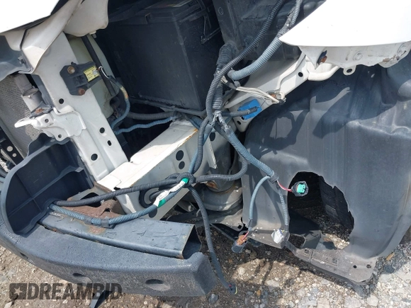 2013 Toyota Sienna LE AAS with VIN 5TDKK3DC6DS351233, listed as a IAAI auction lot 42652981 with 385,791 mi miles and . Bid and sale history available at DreamBid. Image 17.