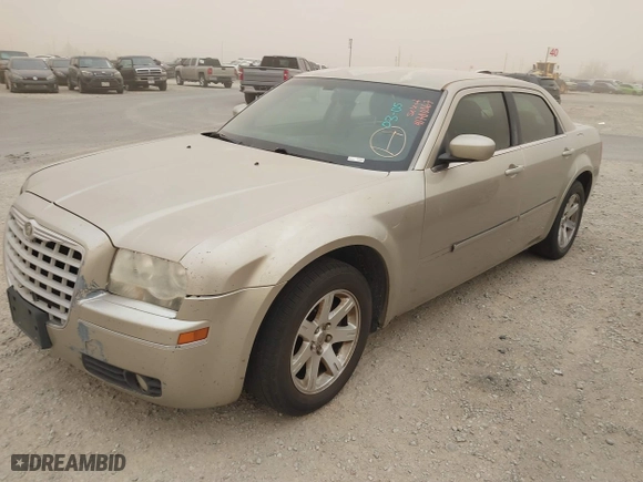 2006 Chrysler 300 Touring with VIN 2C3KA53GX6H229192, listed as a IAAI auction lot 41700367 with 235,532 mi miles. Bid and sale history available at carsss.com. Image 18.