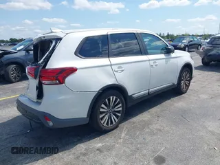 2020 Mitsubishi Outlander ES z VIN JA4AD2A30LZ034060, wystawiony jako IAAI lot #42207169 z przebiegiem 91 049 mil mil oraz . Historia ofert i sprzedaży dostępna na DreamBid. Obrazek 4.