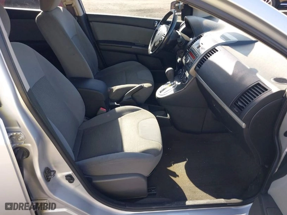 2011 Nissan Sentra 2.0 SR with VIN 3N1AB6AP8BL724346, listed as a IAAI auction lot 41825010 with 159,932 mi miles. Bid and sale history available at carsss.com. Image 5.