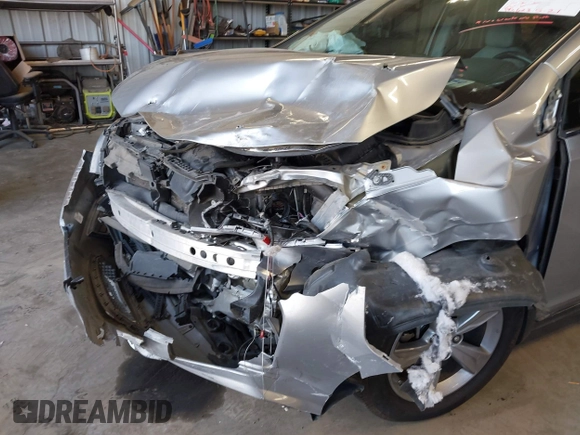 2018 Honda Odyssey EX-L z VIN 5FNRL6H70JB059653, wystawiony jako IAAI lot #42324330 z przebiegiem 115 623 mil mil oraz . Historia ofert i sprzedaży dostępna na DreamBid. Obrazek 6.