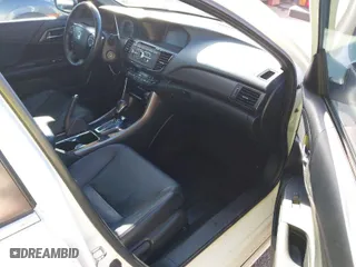 2017 Honda Accord Sedan Sport SE with VIN 1HGCR2F1XHA159579, listed as a IAAI auction lot 41667239 with 156,393 mi miles. Bid and sale history available at carsss.com. Image 5.