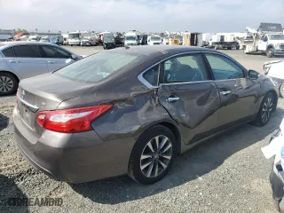 2017 Nissan Altima 2.5 SR with VIN 1N4AL3AP0HC279023, listed as a Copart auction lot 52583445 with 114,455 mi miles and Salvage Title. Bid and sale history available at carsss.com. Image 3.