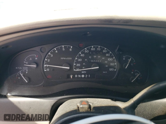 2000 Ford Explorer XLT с VIN 1FMZU73E1YZB73542, выставлен на аукционе Copart как лот 56325925 с пробегом 192 202 миль миль и Списание • Salvage title. История ставок и продаж доступна на DreamBid. Изображение 9.