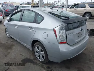 2010 Toyota Prius II with VIN JTDKN3DU0A0027158, listed as a IAAI auction lot 41920135 with 162,463 mi miles. Bid and sale history available at carsss.com. Image 3.