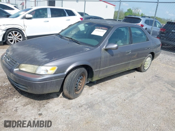 1999 Toyota Camry LE с VIN 4T1BG22K9XU865840, выставлен на аукционе IAAI как лот 42165233 с пробегом 250 372 миль миль и . История ставок и продаж доступна на DreamBid. Изображение 2.
