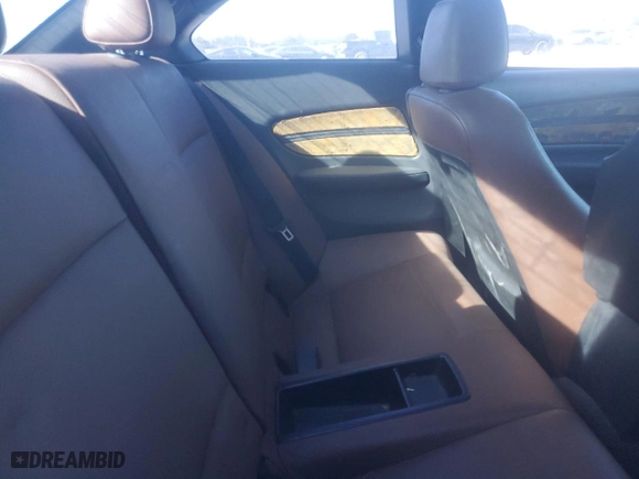 2011 BMW 1 Series 135i with VIN WBAUC9C5XBVM10215, listed as a Copart auction lot 41676675 with 0 mi miles and Clean Title. Bid and sale history available at carsss.com. Image 10.