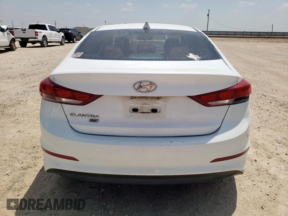 2017 Hyundai Elantra SE z VIN 5NPD74LF9HH140244, wystawiony jako Copart lot #57843945 z przebiegiem 151 763 mil mil oraz Szkoda całkowita • Salvage title. Historia ofert i sprzedaży dostępna na DreamBid. Obrazek 6.