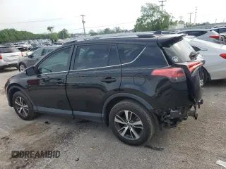 2018 Toyota RAV4 XLE with VIN 2T3WFREV3JW469307, listed as a Copart auction lot 57092295 with 47,639 mi miles and Salvage title. Bid and sale history available at DreamBid. Image 2.