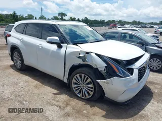 2023 Toyota Highlander L with VIN 5TDKDRAH3PS044054, listed as a IAAI auction lot 42464813 with 38,681 mi miles and . Bid and sale history available at DreamBid. Image 1.