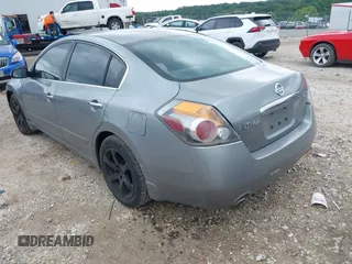 2008 Nissan Altima SE z VIN 1N4BL21E58C210986, wystawiony jako IAAI lot #42322119 z przebiegiem 154 546 mil mil oraz . Historia ofert i sprzedaży dostępna na DreamBid. Obrazek 3.