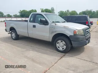 2005 Ford F-150 XL с VIN 1FTRF12235NB68090, выставлен на аукционе IAAI как лот 42472767 с пробегом 199 255 миль миль и . История ставок и продаж доступна на DreamBid. Изображение 1.
