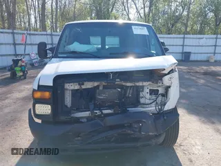 2014 Ford Econoline Cargo Commercial z VIN 1FTNE2EL7EDB02479, wystawiony jako IAAI lot #42178687 z przebiegiem 200 019 mil mil oraz . Historia ofert i sprzedaży dostępna na DreamBid. Obrazek 12.