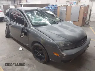 2007 Ford Focus S with VIN 1FAFP31NX7W327732, listed as a IAAI auction lot 41892875 with 155,820 mi miles and . Bid and sale history available at carsss.com. Image 1.