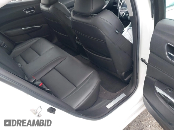 2019 Acura TLX z VIN 19UUB3F33KA007148, wystawiony jako IAAI lot #41889013 z przebiegiem 97 654 mil mil oraz . Historia ofert i sprzedaży dostępna na DreamBid. Obrazek 8.