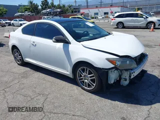 2007 Scion tC Spec z VIN JTKDE167270189220, wystawiony jako IAAI lot #42710310 z przebiegiem 177 514 mil mil oraz . Historia ofert i sprzedaży dostępna na DreamBid. Obrazek 1.