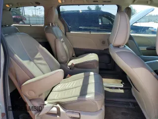 2012 Toyota Sienna XLE with VIN 5TDDK3DC6CS045186, listed as a Copart auction lot 51978615 with 192,105 mi miles and Clean Title. Bid and sale history available at carsss.com. Image 11.