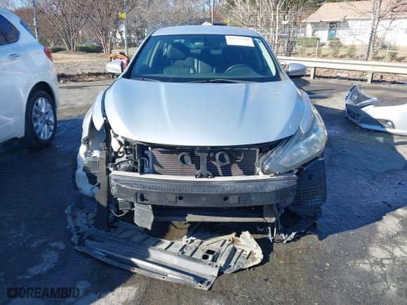 2018 Nissan Altima 2.5 SL with VIN 1N4AL3APXJC213097, listed as a IAAI auction lot 41232640 with 155,969 mi miles. Bid and sale history available at carsss.com. Image 13.