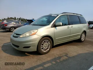 2008 Toyota Sienna XLE z VIN 5TDZK22C38S112787, wystawiony jako Copart lot #70889424 z przebiegiem 174 216 mil mil oraz Czysty tytuł • Clean title. Historia ofert i sprzedaży dostępna na DreamBid. Obrazek 1.