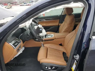2021 BMW 7 Series 740i z VIN WBA7T2C01MCE56512, wystawiony jako Copart lot #42575055 z przebiegiem 32 143 mil mil oraz Szkoda całkowita • Salvage title. Historia ofert i sprzedaży dostępna na DreamBid. Obrazek 7.