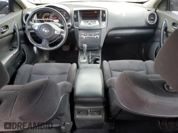 2012 Nissan Maxima SV z VIN 1N4AA5AP9CC869800, wystawiony jako Copart lot #57968715 z przebiegiem 195 382 mil mil oraz Nie do naprawy • Non repairable. Historia ofert i sprzedaży dostępna na DreamBid. Obrazek 8.