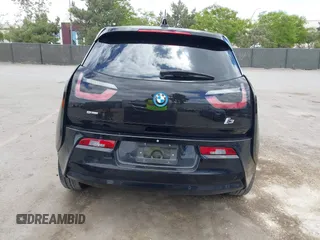 2017 BMW i3 z VIN WBY1Z8C5XHV889564, wystawiony jako IAAI lot #42239516 z przebiegiem 54 400 mil mil oraz . Historia ofert i sprzedaży dostępna na DreamBid. Obrazek 17.