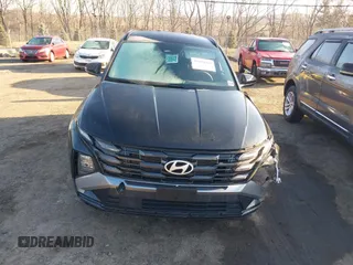 2025 Hyundai Tucson SEL with VIN 3KMJBCDE3SE003844, listed as a IAAI auction lot 41644926 with 4,984 mi miles. Bid and sale history available at carsss.com. Image 12.