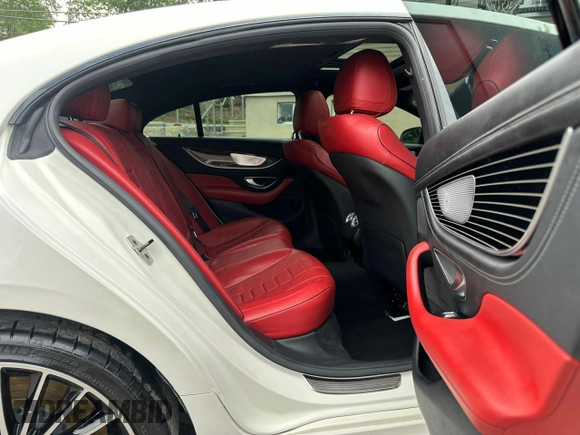 2023 Mercedes-Benz CLS 450 with VIN W1K2J5KB8PA111309, listed as a Copart auction lot 60275335 with 48,879 mi miles and Clean title. Bid and sale history available at DreamBid. Image 8.