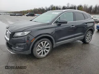 2019 Lincoln MKC Reserve with VIN 5LMCJ3D92KUL27556, listed as a Copart auction lot 48962755 with 54,075 mi miles and Salvage Title. Bid and sale history available at carsss.com. Image 1.