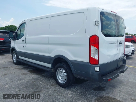 2015 Ford Transit Cargo with VIN 1FTNR1ZM4FKA33913, listed as a IAAI auction lot 42368442 with 91,608 mi miles and . Bid and sale history available at DreamBid. Image 3.