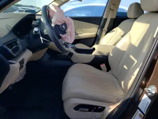 2019 Acura RDX w/Technology Pkg with VIN 5J8TC2H57KL017459, listed as a Copart auction lot 52676504 with 40,732 mi miles and Salvage Title. Bid and sale history available at carsss.com. Image 7.
