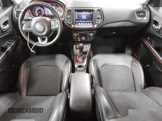 2020 Jeep Compass Trailhawk with VIN 3C4NJDDB7LT163533, listed as a Copart auction lot 55056085 with 9,815 mi miles and Clean Title. Bid and sale history available at carsss.com. Image 8.