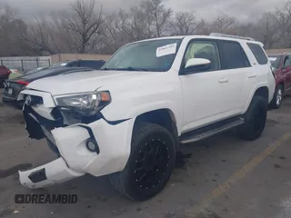 2018 Toyota 4Runner SR5 with VIN JTEBU5JR1J5605748, listed as a IAAI auction lot 41861352 with 49,323 mi miles and . Bid and sale history available at DreamBid. Image 17.