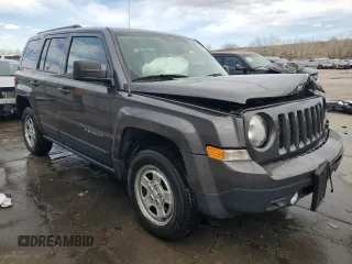 2016 Jeep Patriot Sport with VIN 1C4NJRBB3GD509217, listed as a Copart auction lot 48826605 with 199,914 mi miles and Salvage Title. Bid and sale history available at carsss.com. Image 4.