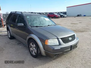 2005 Ford Freestyle SEL with VIN 1FMZK02155GA20326, listed as a IAAI auction lot 41620887 with 1 mi miles. Bid and sale history available at carsss.com. Image 1.
