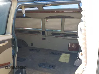 2018 GMC Savana Cargo Van with VIN 1GTW7BFG5J1160683, listed as a IAAI auction lot 41822345 with 81,359 mi miles. Bid and sale history available at carsss.com. Image 8.