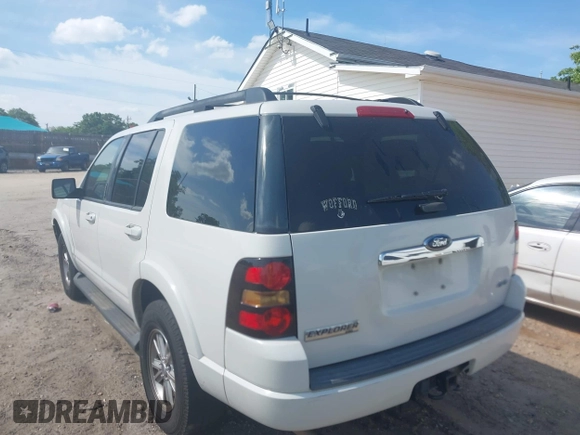 2009 Ford Explorer XLT with VIN 1FMEU73E29UA43461, listed as a IAAI auction lot 42090596 with 244,579 mi miles and . Bid and sale history available at DreamBid. Image 3.