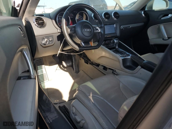 2008 Audi TT 2.0T with VIN TRUAF38J681003482, listed as a Copart auction lot 43407495 with 133,116 mi miles and Salvage Title. Bid and sale history available at carsss.com. Image 8.