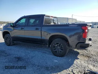 2022 Chevrolet Silverado 1500 LT Trail Boss with VIN 3GCUDFED2NG561825, listed as a Copart auction lot 77632284 with 34,448 mi miles and Salvage Title. Bid and sale history available at DreamBid. Image 2.