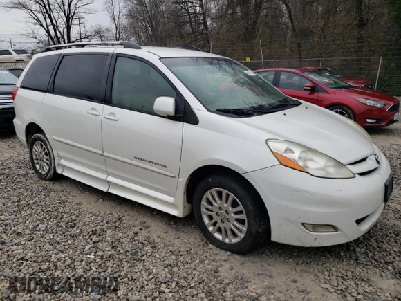 2008 Toyota Sienna XLE with VIN 5TDZK22C08S159324, listed as a Copart auction lot 84996164 with 133,119 mi miles and Clean Title. Bid and sale history available at carsss.com. Image 4.