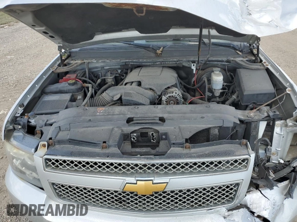 2013 Chevrolet Avalanche LT with VIN 3GNMCFE00DG149926, listed as a Copart auction lot 77456344 with 136,504 mi miles and Salvage Title. Bid and sale history available at DreamBid. Image 12.