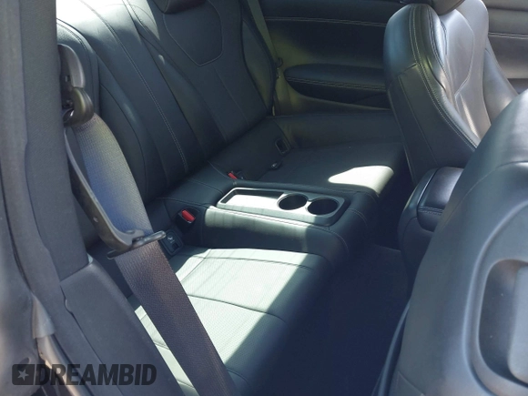2019 Infiniti Q60 Luxe with VIN JN1EV7EL4KM290776, listed as a IAAI auction lot 42047865 with 33,926 mi miles and . Bid and sale history available at carsss.com. Image 8.