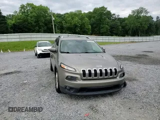 2017 Jeep Cherokee Latitude с VIN 1C4PJLCB5HW593440, выставлен на аукционе Copart как лот 57594885 с пробегом 143 874 миль миль и Списание • Salvage title. История ставок и продаж доступна на DreamBid. Изображение 14.