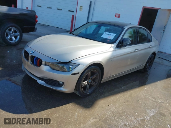 2015 BMW 3 Series 320i with VIN WBA3B1G58FNT03373, listed as a IAAI auction lot 41843859 with 98,439 mi miles. Bid and sale history available at carsss.com. Image 17.