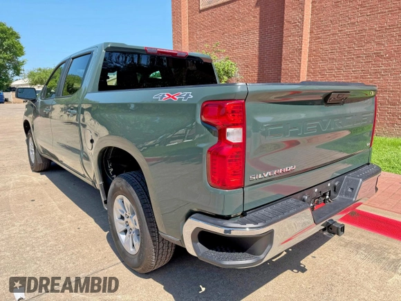 2025 Chevrolet Silverado 1500 LT z VIN 1GCUKDED8SZ171415, wystawiony jako Copart lot #61592605 z przebiegiem 1 866 mil mil oraz Czysty tytuł • Clean title. Historia ofert i sprzedaży dostępna na DreamBid. Obrazek 3.