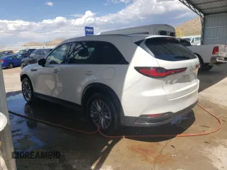 2024 Mazda CX-90 Preferred z VIN JM3KKBHD6R1139537, wystawiony jako Copart lot #60671264 z przebiegiem 6 841 mil mil oraz Czysty tytuł • Clean title. Historia ofert i sprzedaży dostępna na DreamBid. Obrazek 2.