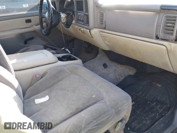 2002 Chevrolet Tahoe LT with VIN 1GNEC13Z72R229519, listed as a IAAI auction lot 40931411 with 289,319 mi miles and . Bid and sale history available at DreamBid. Image 5.